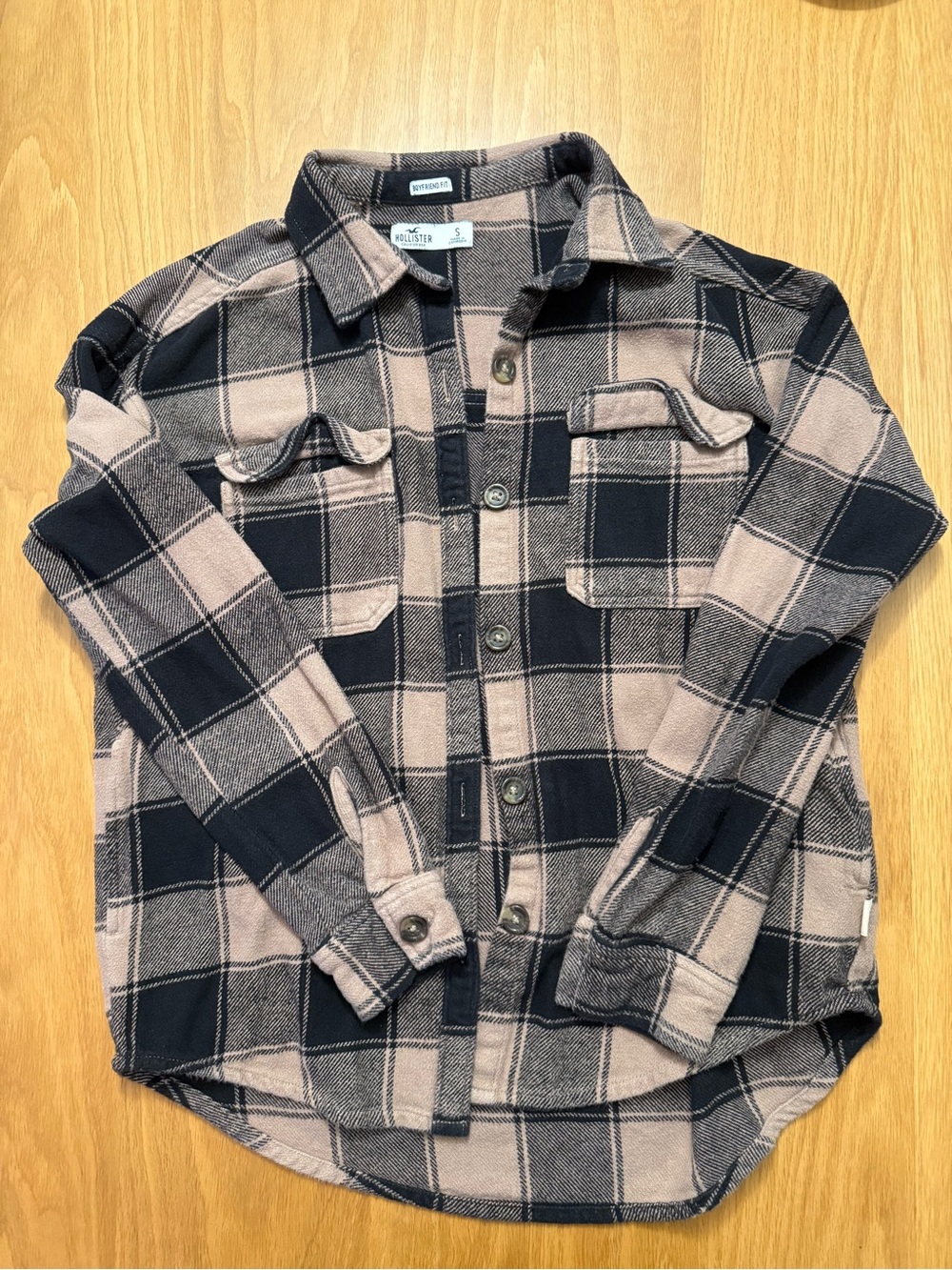 Hollister Black and Light Brown Plaid Button-Down Shirt/Flannel